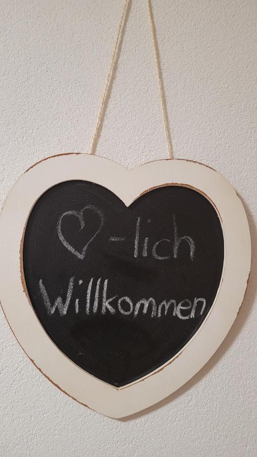 Kirchzell Blumenschein-Ferienwohnung Unne מראה חיצוני תמונה